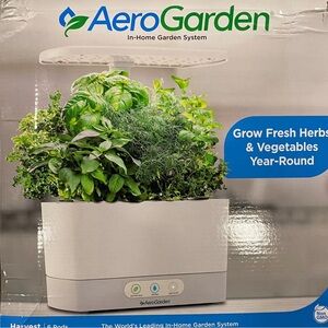 AEROGARDEN HYDROPONICS SYSTEM INDOOR GARDEN